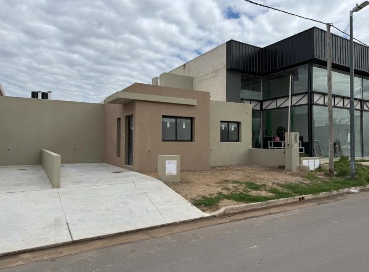 Casa · 82m² · 3 Ambientes