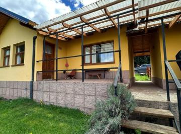 Casa · 154m² · 10 Ambientes · Oportunidad de Inversión Turística Complejo de Cabañas en Las Golondrinas – Patagonia
