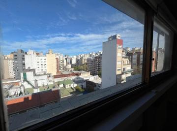 Departamento · 70m² · 3 Ambientes · Amplio 3 Ambientes en Venta Zona Centro