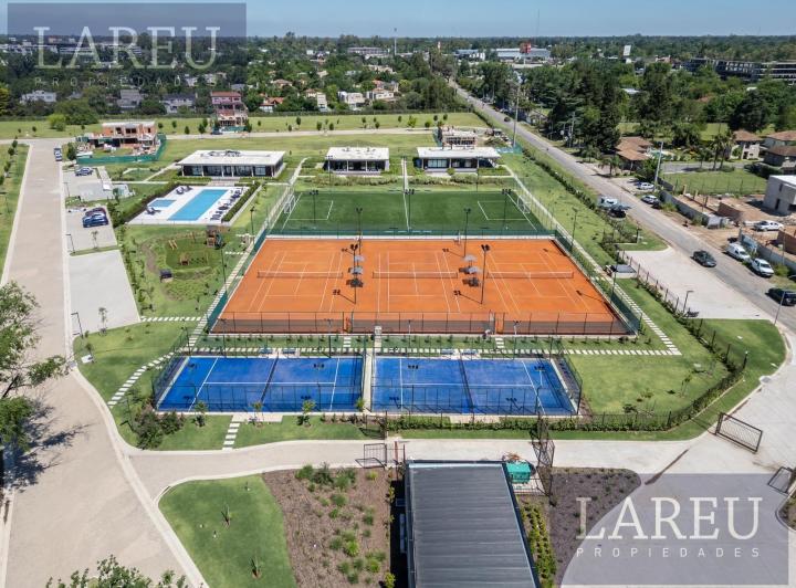 Terreno · 641m²