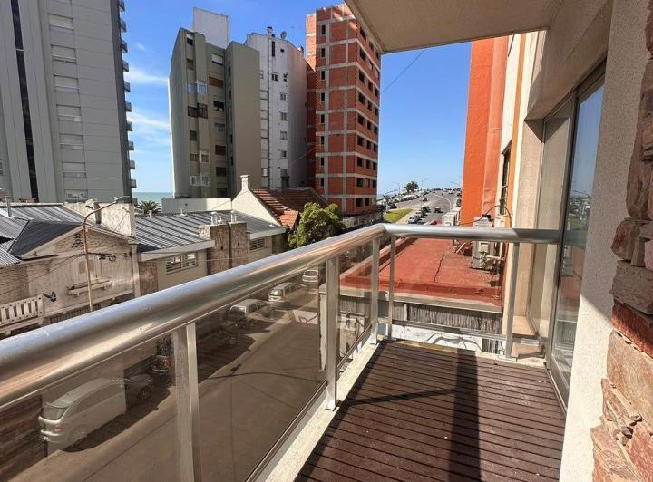 Departamento · 78m² · 3 Ambientes · 1 Cochera
