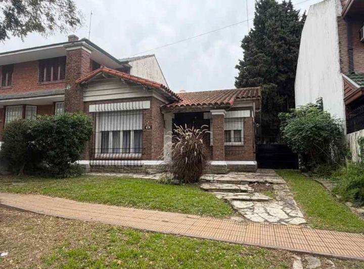Casa · 125m² · 3 Ambientes · 1 Cochera