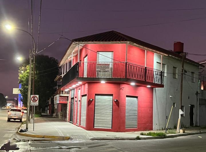 Local comercial · 292m²