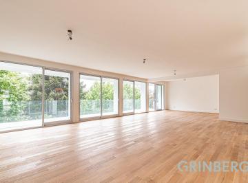 Departamento · 255m² · 5 Ambientes · 1 Cochera · Excelente Piso 5 Ambientes con Cochera Fija en Palermo Chico a Estrenar