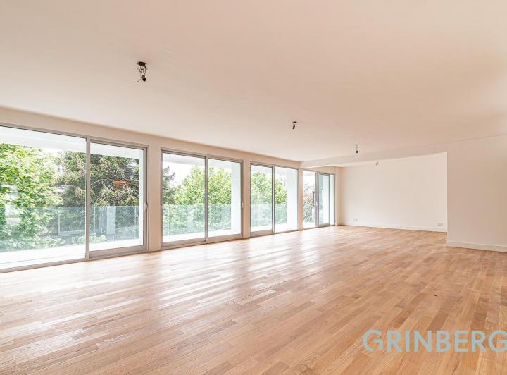 Departamento · 255m² · 5 Ambientes · 1 Cochera