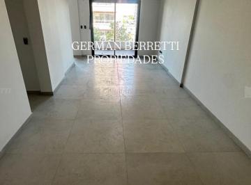 Departamento · 70m² · 3 Ambientes · Departamento en Venta en Lanús Oeste, Lanús, G. B. a. Zona Sur