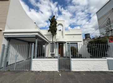 Casa · 120m² · 3 Ambientes · 2 Cocheras · Casa 3 Ambientes Alquiler Ramos Mejía
