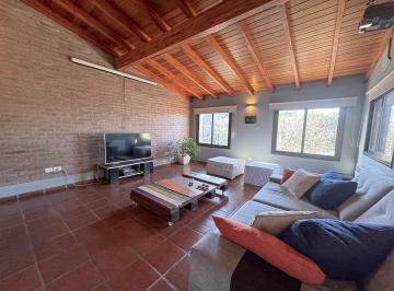 Foto · Casa Cinco Lomas - Central - Ambientes Amplios