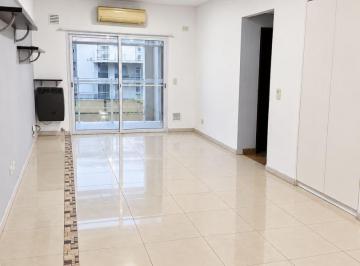 KNK-KNK-6189_2 · Oportunidad Departamento 2 Ambientes con Cochera, Escucho Of