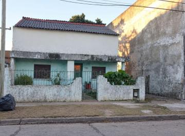 Casa de 3 ambientes, Berazategui · Casa en Venta - Berazategui