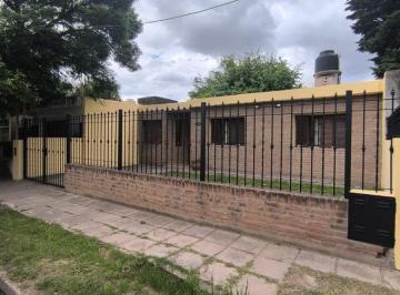 Casa de 1 ambiente, Córdoba · Casa con 3 Dorm. en Venta en Lamadrid a m de Santa Ana