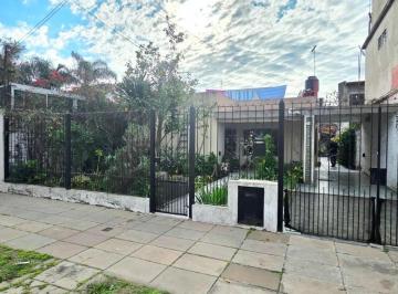 Casa · 100m² · 3 Ambientes · 2 Cocheras · Casa de 3 Ambientes con Cochera en Venta