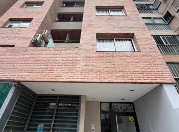 Departamento · 50m² · 4 Ambientes · Departamento en Venta Guemes 1 Dorm y Medio