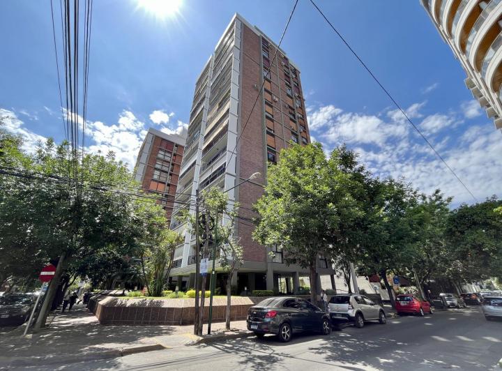 Departamento · 105m² · 4 Ambientes · 1 Cochera