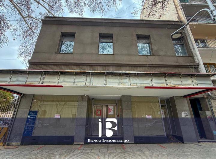 Local comercial · 980m² · 18 Ambientes
