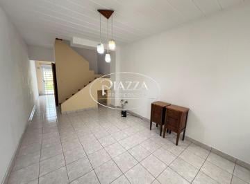 PH · 70m² · 4 Ambientes · 1 Cochera · Dúplex 2 Dorm con Patio de 43 m² y Cochera Cubierta – Los Hornos – 61 E/ 141 y 142