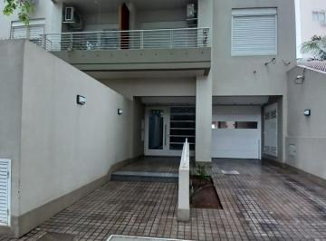 Departamento · 80m² · 4 Ambientes · Departamento 4 Ambientes con Patio y Cochera