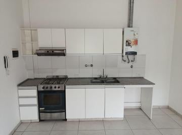 PH de 2 ambientes, Avellaneda · PH 2 Ambientes 1° Piso Sin Expensas
