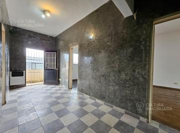 PH · 80m² · 4 Ambientes · 1 Cochera · Alquiler PH 4 Ambientes en Palomar con Cochera