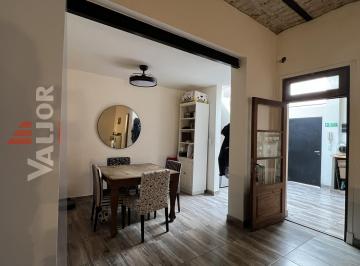 PH · 89m² · 2 Dormitorios · PH Refaccionado a Nuevo