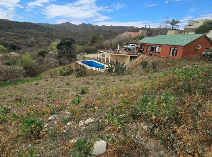 Terreno · 925m²