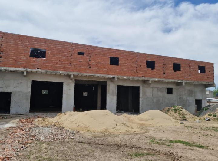 Local comercial · 1100m² · 1 Ambiente