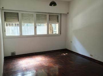 Departamento · 57m² · 2 Ambientes · Departamento en Alquiler en Flores