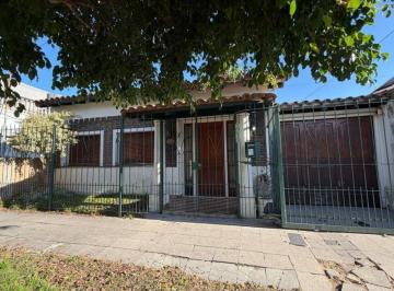 Casa de 4 ambientes, Lomas de Zamora · Apto Credito Chalet 4 Amb Jardín y Quincho en Temperley Este