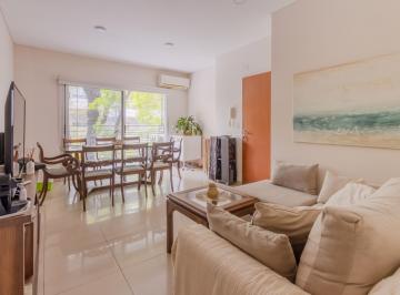 Departamento · 55m² · 3 Ambientes · Tres Ambientes C/ Patio y Balcon • Venta • Belgrano