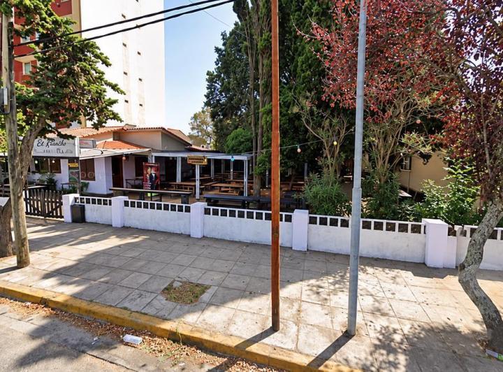 Terreno · 366m²
