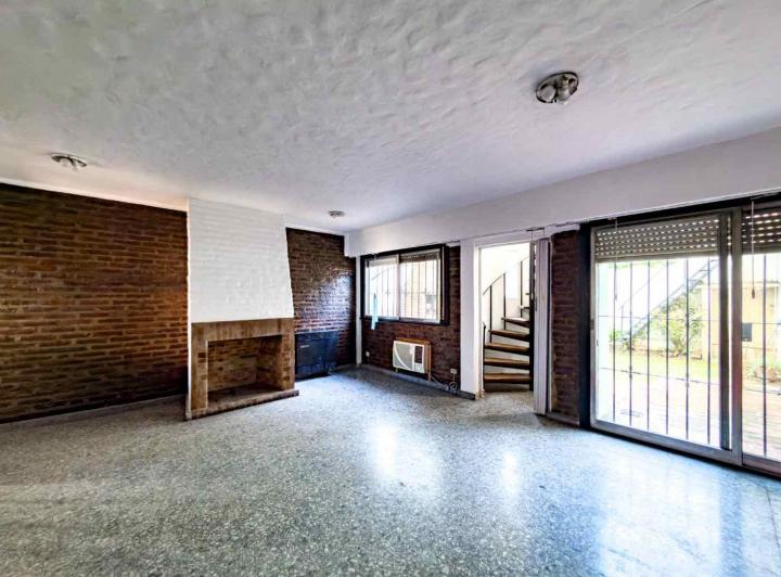 Casa · 190m² · 5 Ambientes · 1 Cochera