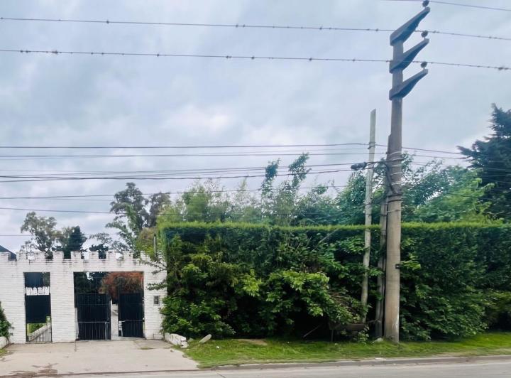 Terreno · 3820m²
