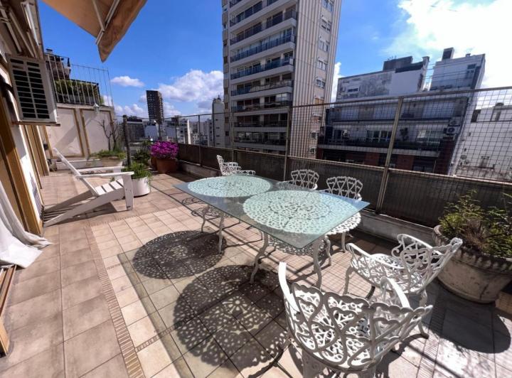 Departamento · 424m² · 8 Ambientes · 2 Cocheras