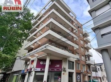Fachada Edificio · 1 Dormitorio Externo con Balcon