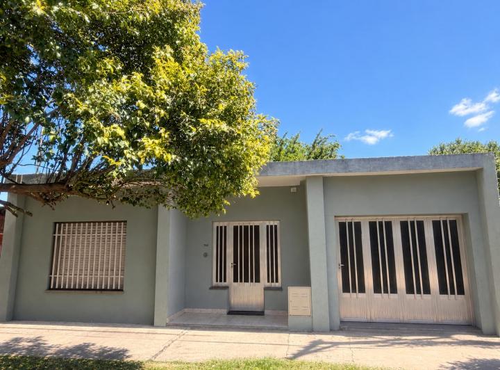 Casa · 137m² · 6 Ambientes · 1 Cochera