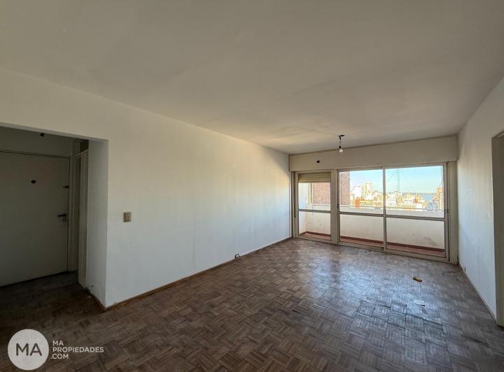 Departamento · 70m² · 5 Ambientes · 1 Cochera