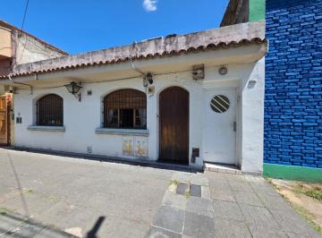 QPX-QPX-224_2 · Casa 3 Ambientes. | Jose Maria Moreno Al 100