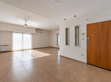 Casa · 500m² · 4 Ambientes · 2 Cocheras · Casa en Funes City