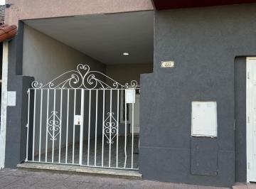 PH · 145m² · 3 Ambientes · 1 Cochera · PH en Venta en Beccar