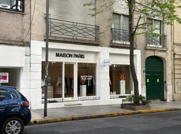 Local comercial · 123m² · Local en Alquiler en Recoleta: 7.90 m de Frente, 123 m² Totales, Excelente Ubicación