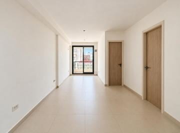 Departamento · 35m² · 2 Ambientes · Venta Departamento de un Dormitorio con Balcon en Barrio Centro