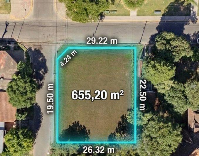 Terreno · 655m²