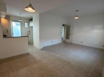 PH · 75m² · 3 Ambientes · PH Reciclado con Patio