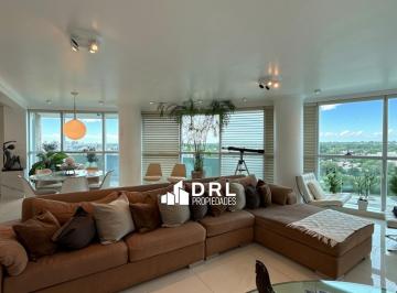 Departamento · 220m² · 3 Dormitorios · 2 Cocheras · Alto Villa Sol. Dpto. en Venta Piso 9