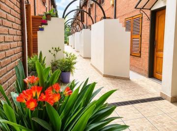 PH · 56m² · 3 Ambientes · PH en Lomas del Mirador
