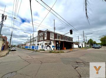 Local comercial · 2080m² · Local en Alquiler - 3 Baños - 3000 m - La Plata