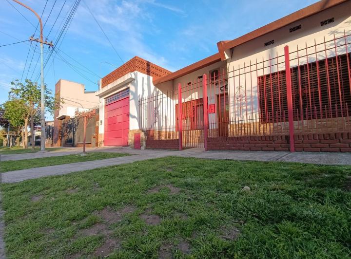 Casa · 132m² · 5 Ambientes · 1 Cochera