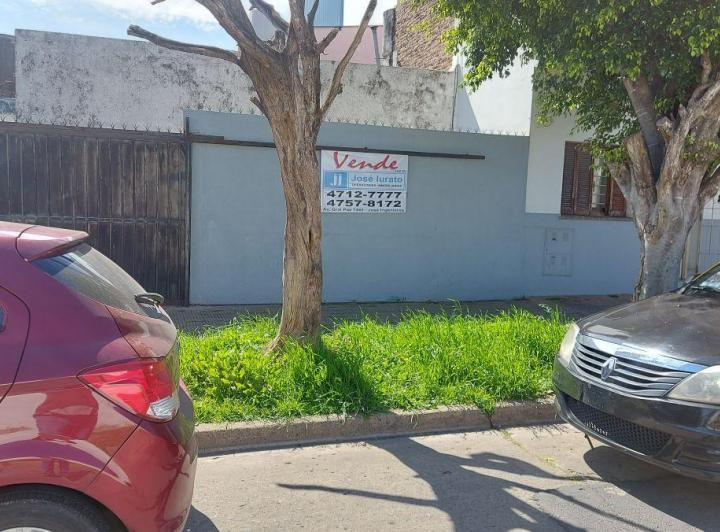 Casa · 64m² · 3 Ambientes · 1 Cochera