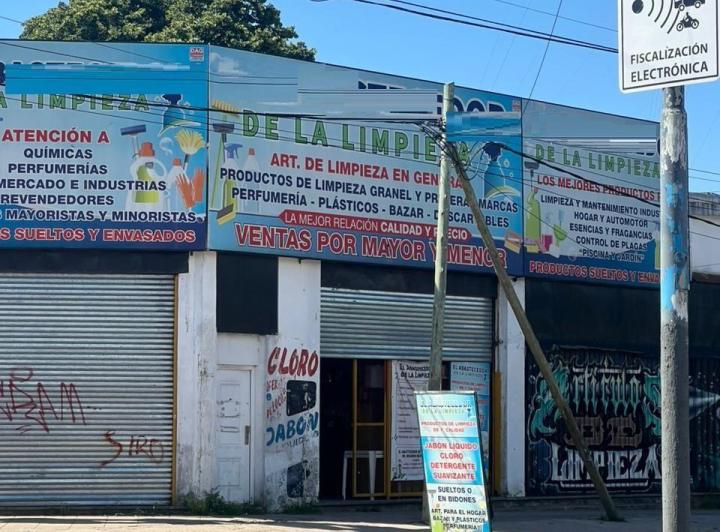 Local comercial · 800m²