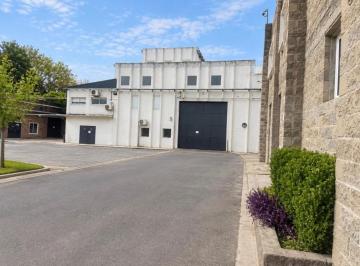 Depósito · 6500m² · Alquiler - Complejo de Naves Industrial en Beccar